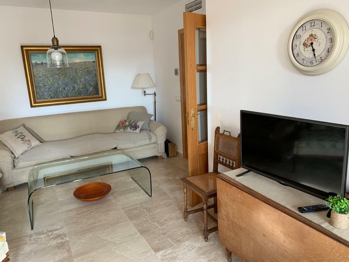 Apartment Primera Linea De Playa En Chapas Marbella